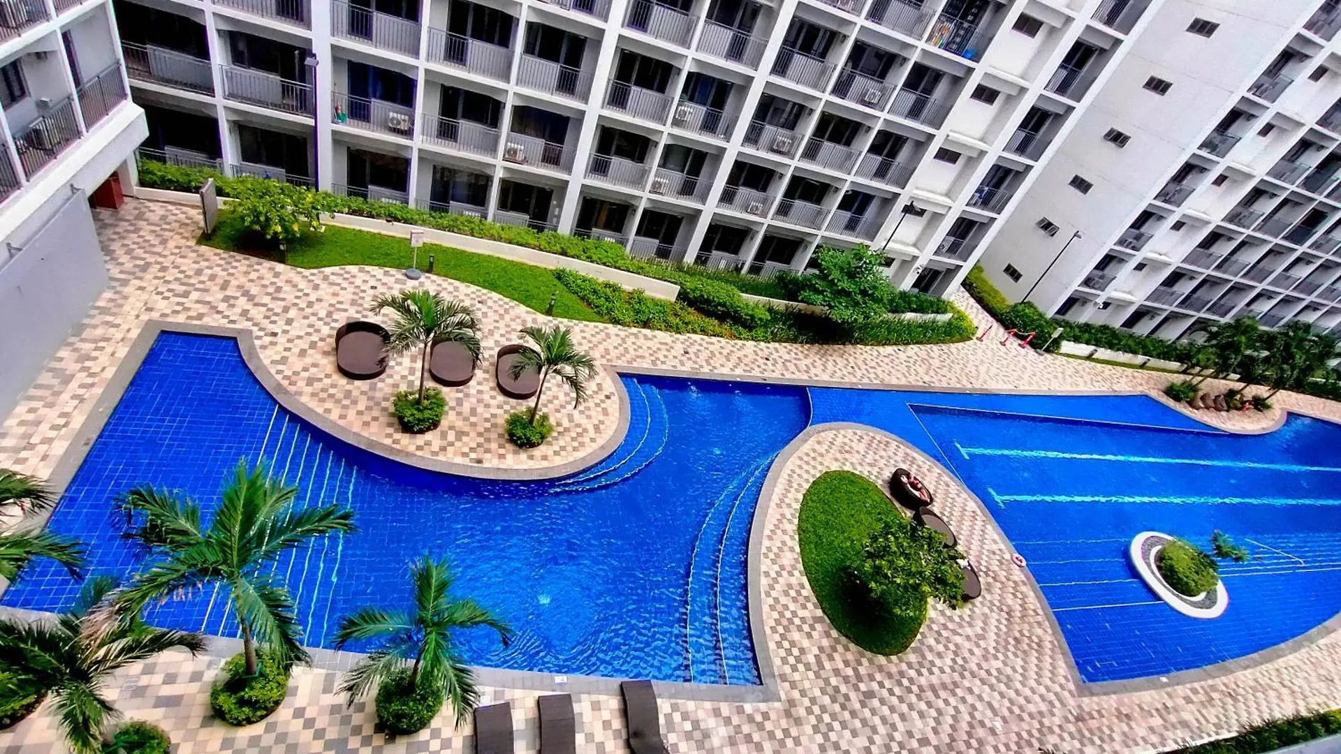 Stylish Condo At Shore 2 Residences Near Moa & Airport Manila